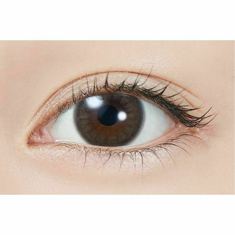 トパーズワンデー　モカリング　公式装用画像