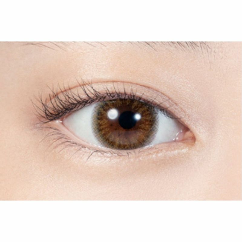 リルムーン　マンスリー　カラコン　装用画像