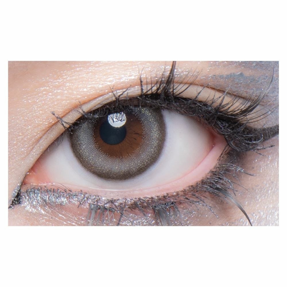  ギャルネバーダイ マンスリー(GAL NEVER DIE) カラコン - ちゃんみな　プライスレス　装用画像