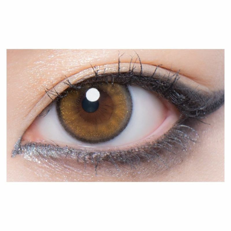  ギャルネバーダイ (GAL NEVER DIE)カラコン - ちゃんみな イッツオンミ―　装用画像