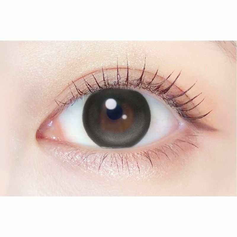 エバーカラー (EverColor) カラコン - 新木優子　エバーカラー (EverColor) カラコン - 新木優子　ベイビードロップ　装用画像