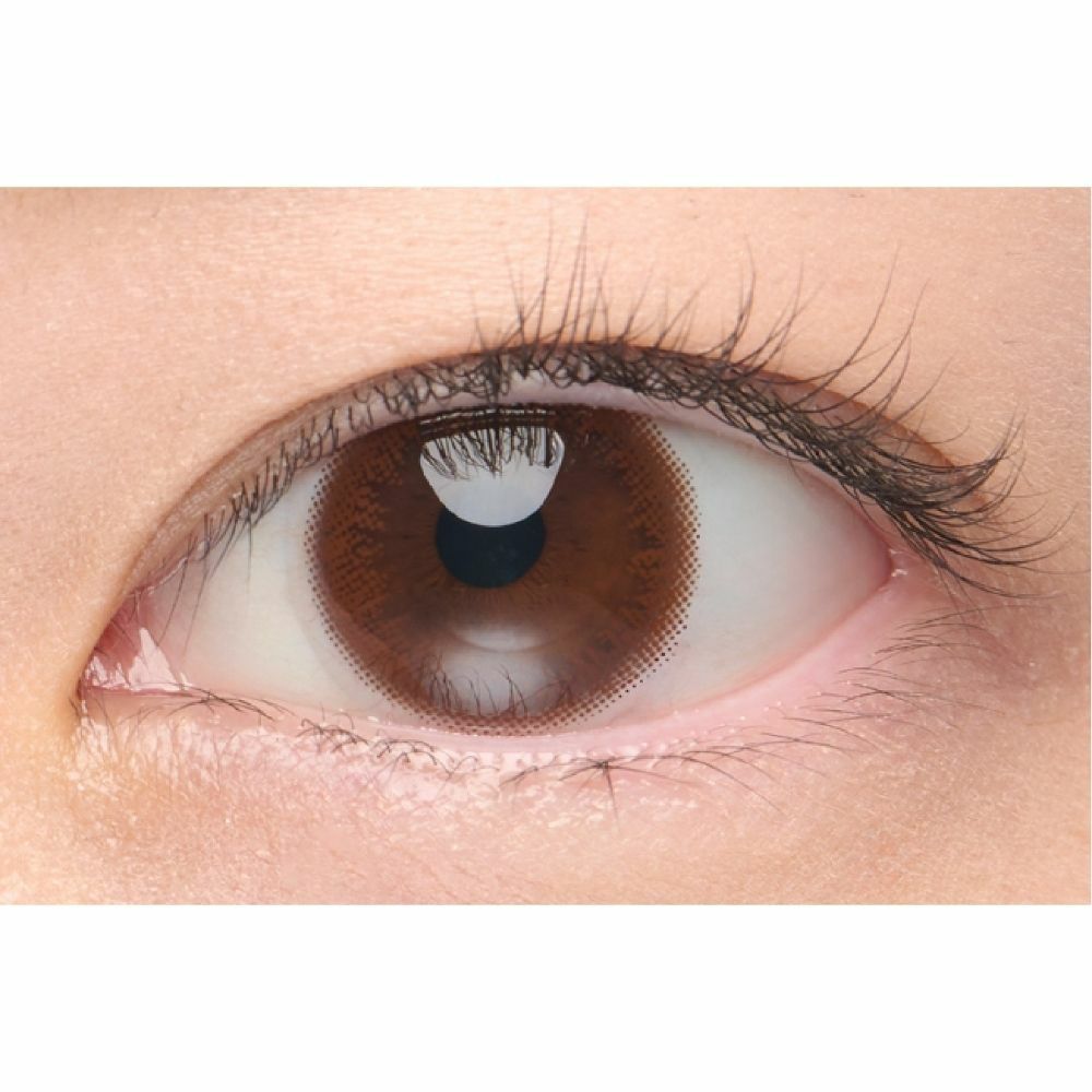 アーティラル (ARTIRAL) カラコン [1day] アーティラル高含水 ブラウン 装用画像