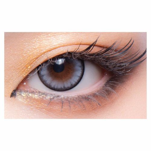 ギャルネバーダイ (GAL NEVER DIE)カラコン - ちゃんみな ムーンライト　装用画像