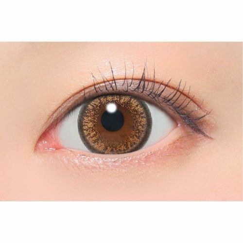 キャンマジ　1day　ナチュラルブラウン　装用画像